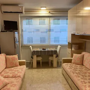 Apartment Piazza Center, Tirana
